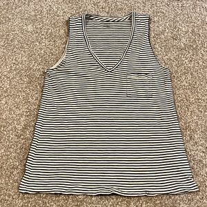 Madewell V-Neck Pocket Tank